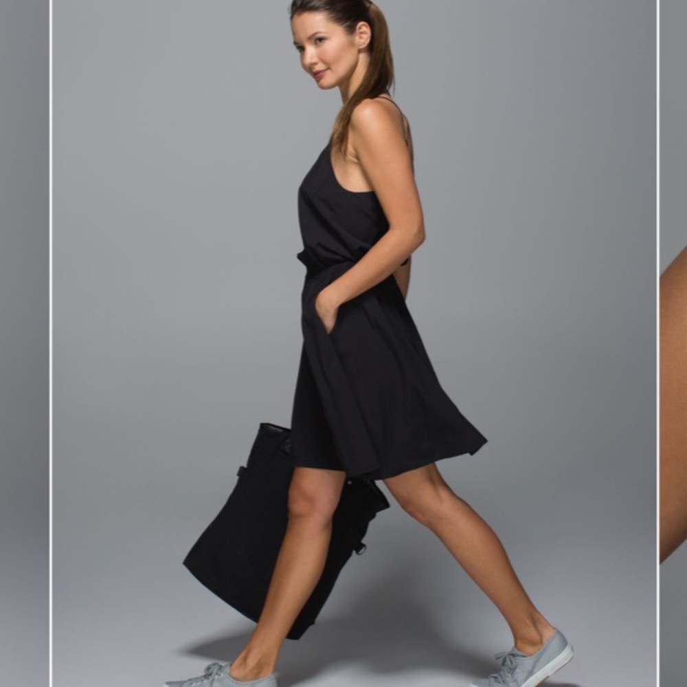 Sleeveless Black A-Line Dress with Side Pockets